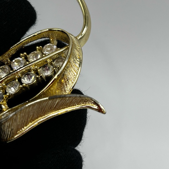 Vintage 1960’s Sarah Coventry radiance  brooch pin gold tone rhinestones - Picture 8 of 12